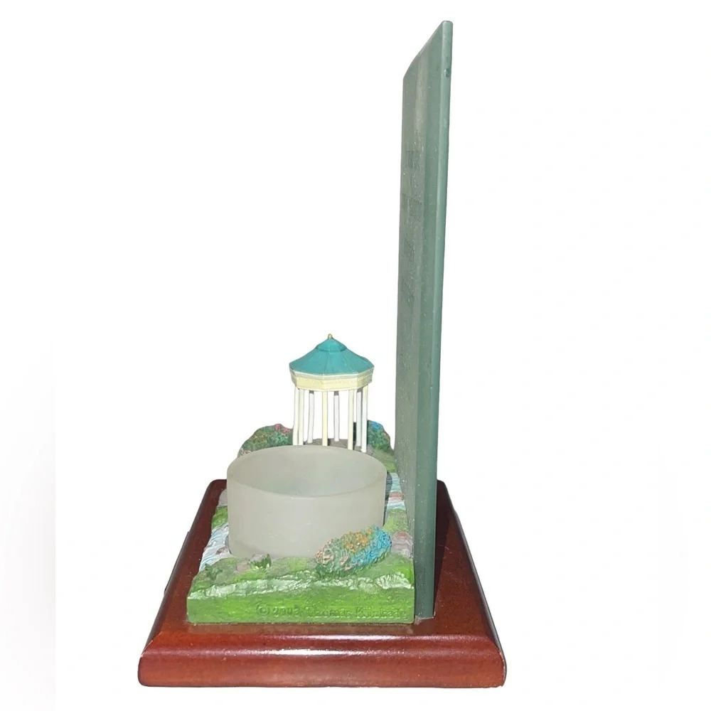 Thomas Kinkade Painter of Light Candle Holder Inspirational Sweetheart Gazebo